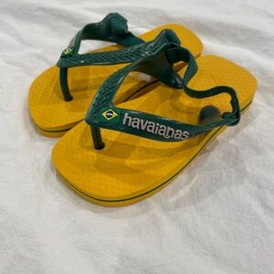 NWOT Havaianas Flip flops, size 20/Toddler size 5
